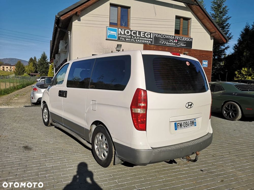 Hyundai H-1 2.5 CRDi Premium - 10