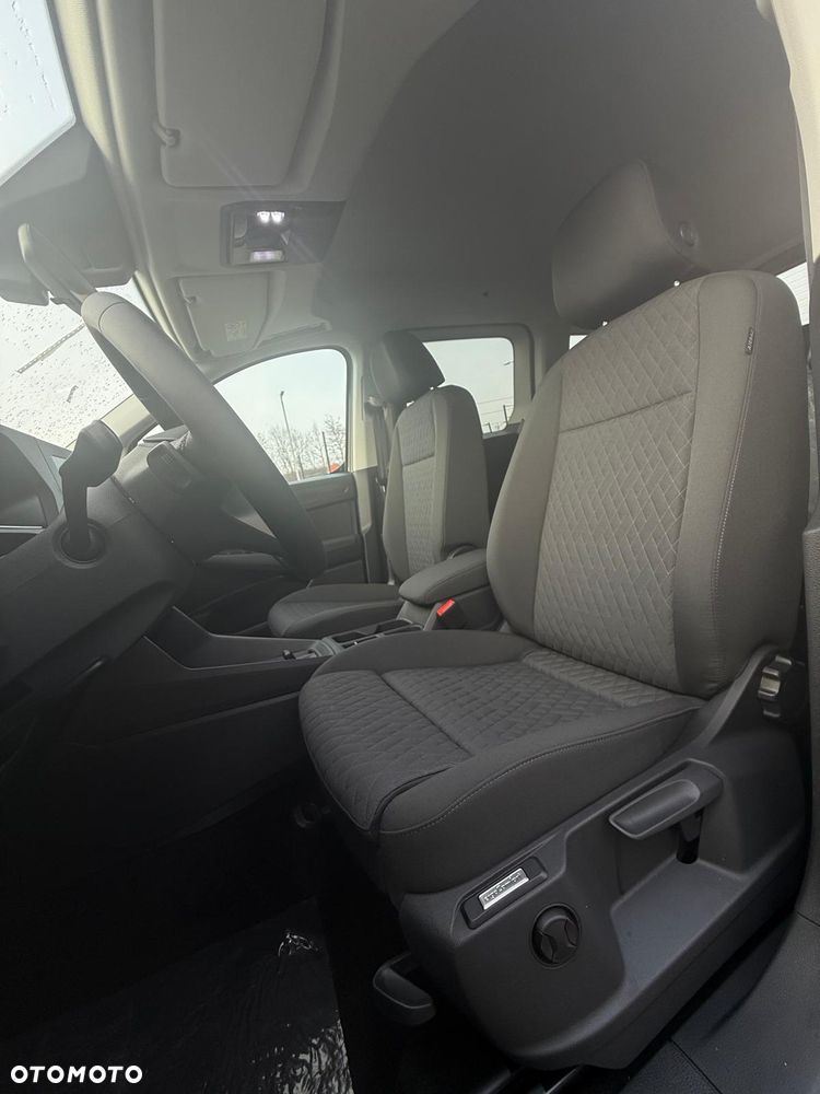 Volkswagen Caddy 2.0 TDI DSG - 9