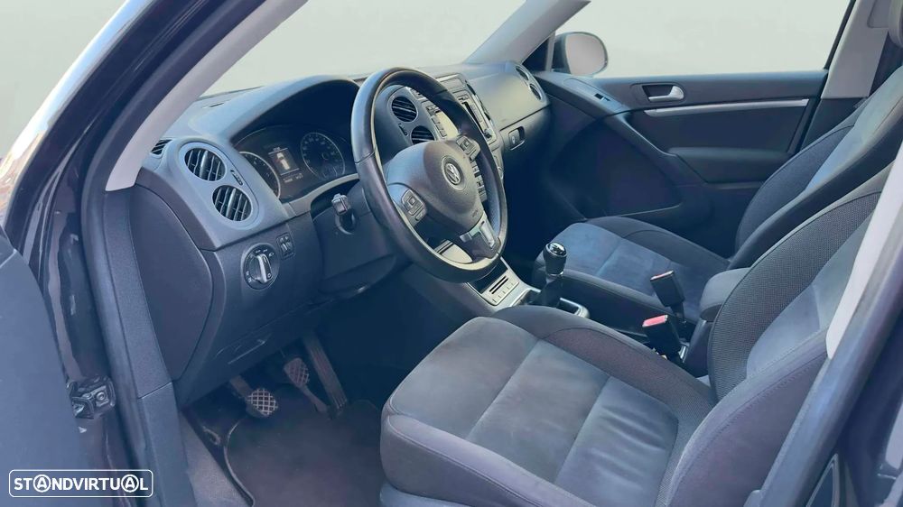 VW Tiguan 2.0 TDi Trend BlueMotion - 12