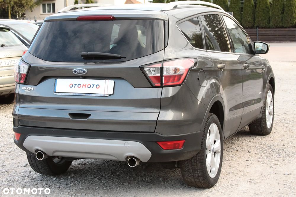Ford Kuga 2.0 TDCi 4x4 Titanium - 11