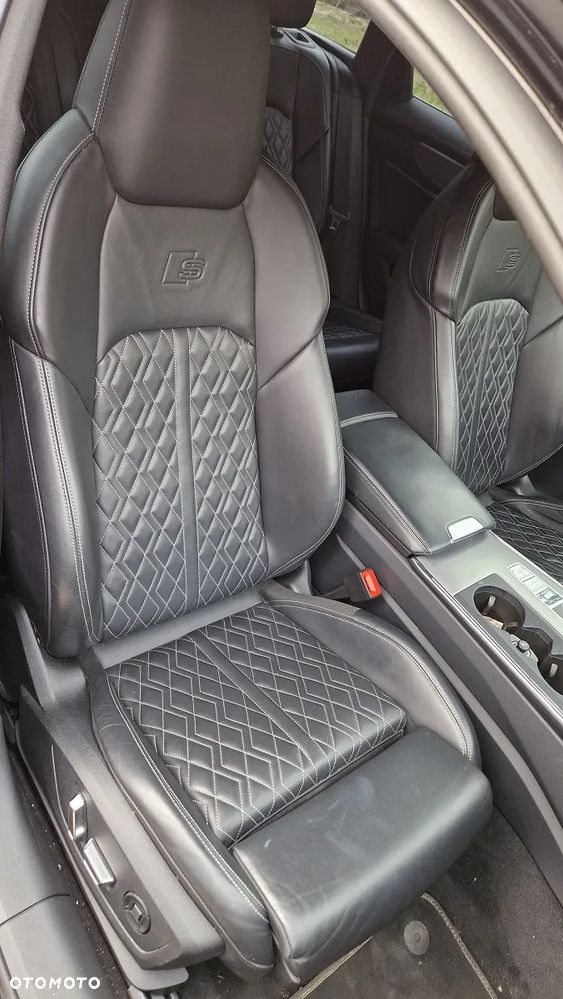 Audi A6 Avant 40 TDI mHEV S Line S tronic - 19