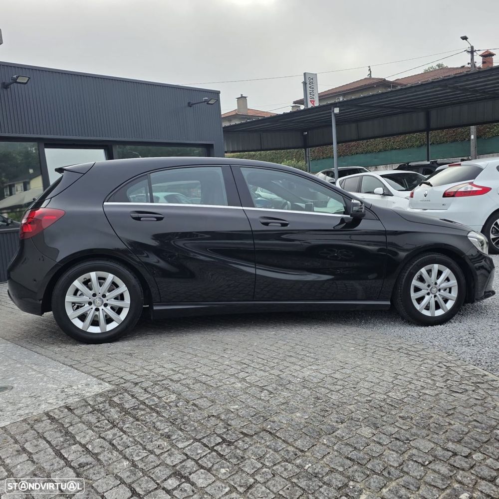 Mercedes-Benz A 180 Dynamic Edition - 13