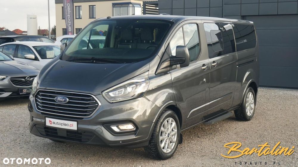 Ford Tourneo Custom - 5