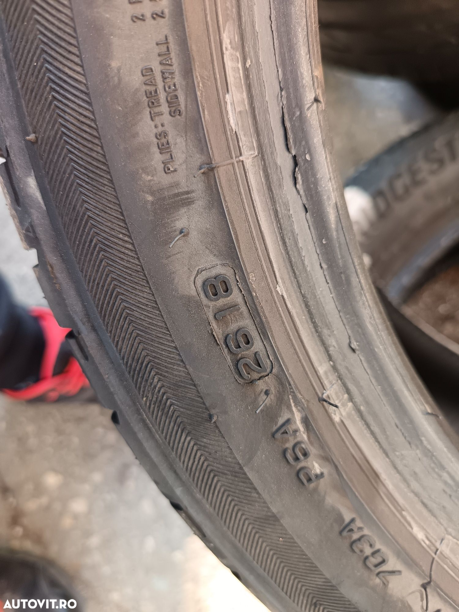 Anvelope vara 255 40 18 bridgestone runflat 2018 5.8mm - 5