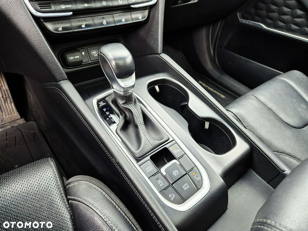 Hyundai Santa Fe 2.0 CRDi Platinum 4WD 7os - 29
