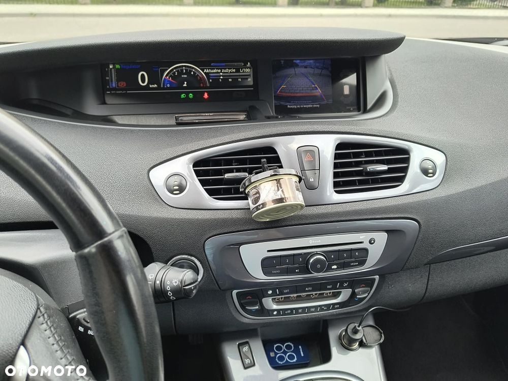 Renault Scenic - 7