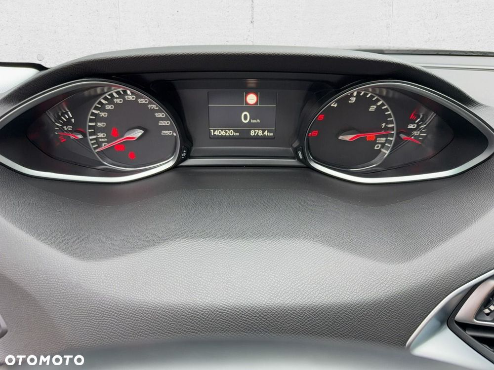 Peugeot 308 - 17