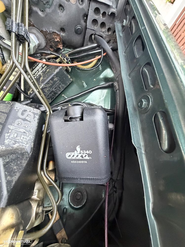 Mercedes-Benz W124 (1984-1997) 250 D Turbo - 13