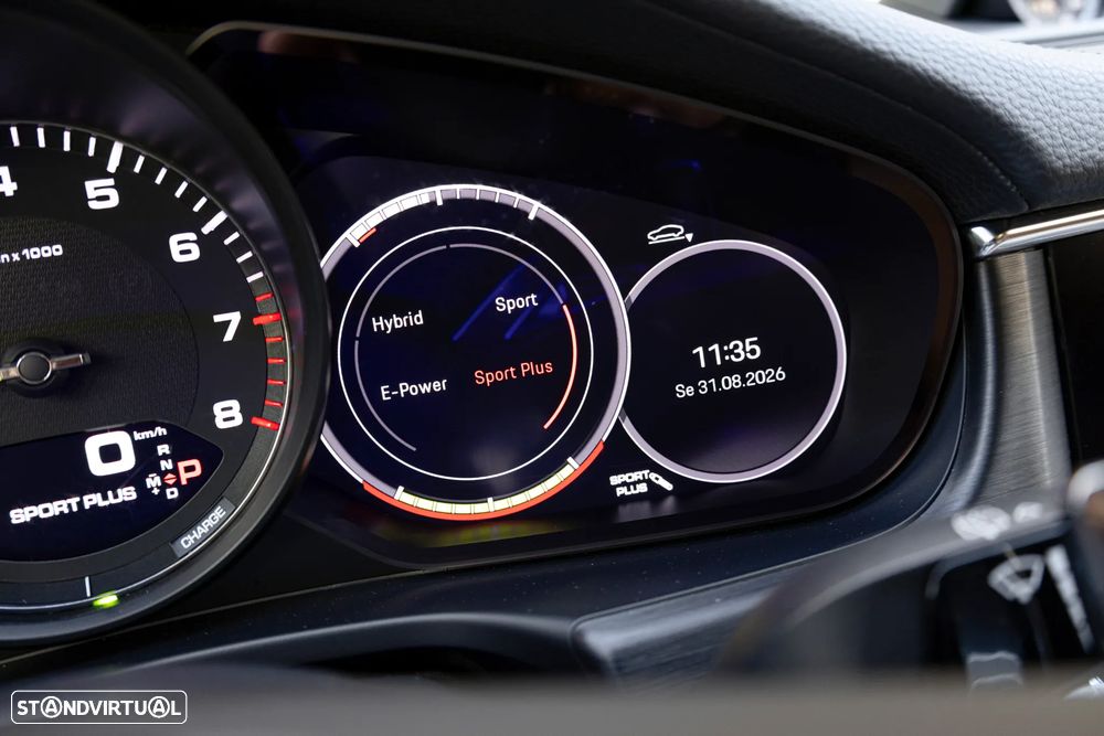 Porsche Panamera Sport Turismo 4 E-Hybrid Platinum Edition - 20