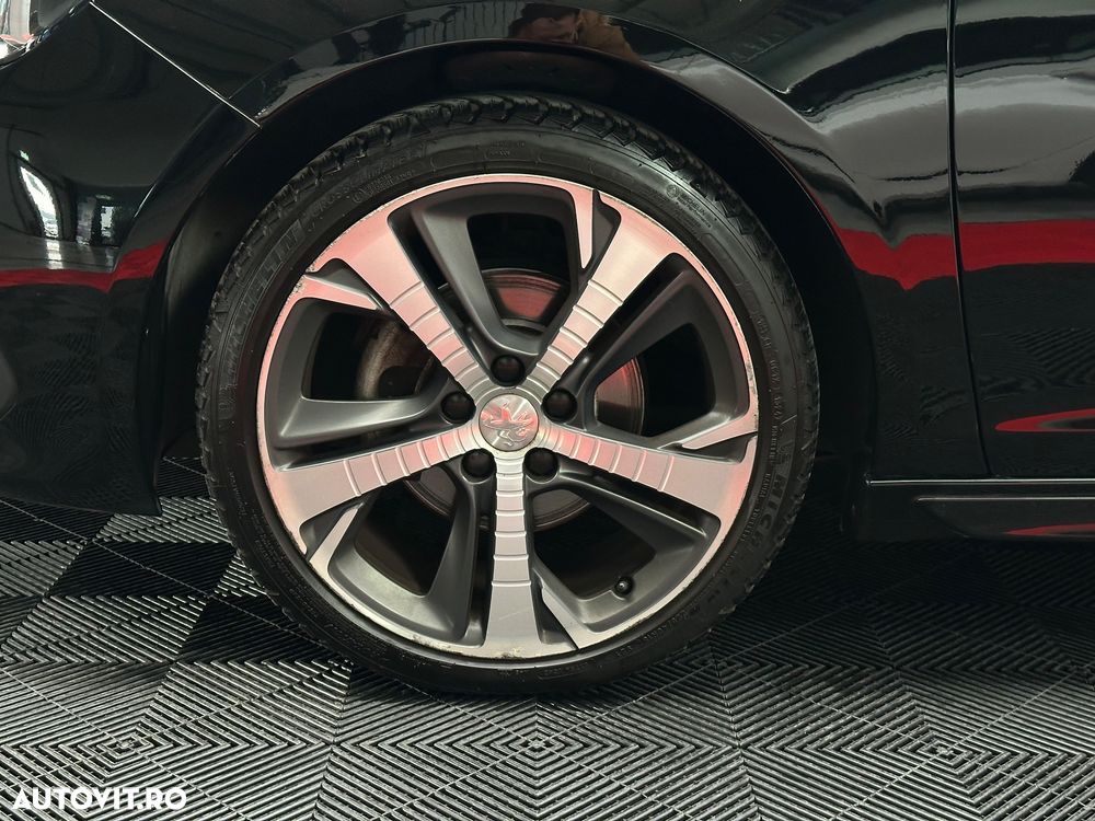 Peugeot 308 PureTech 130 EAT6 Stop & Start GT-Line Edition - 40