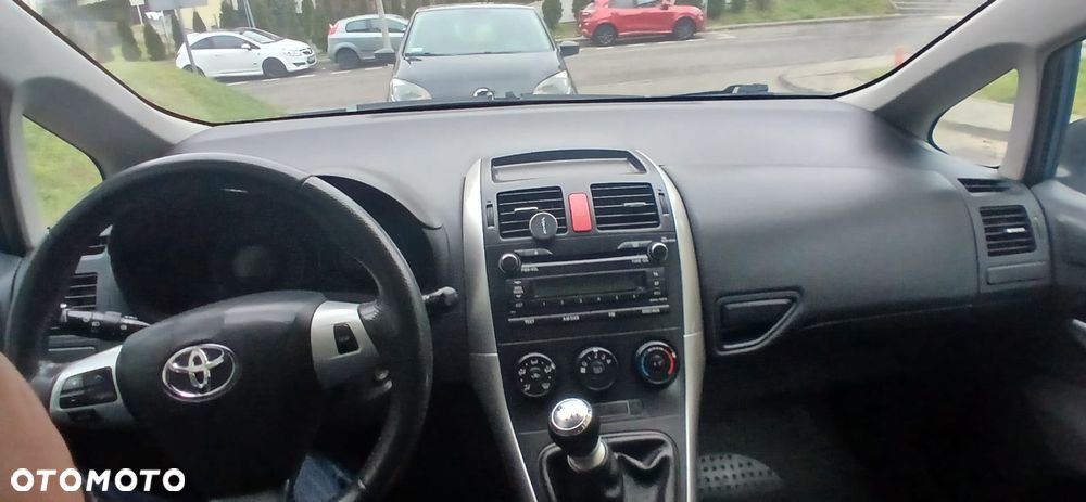 Toyota Auris - 7