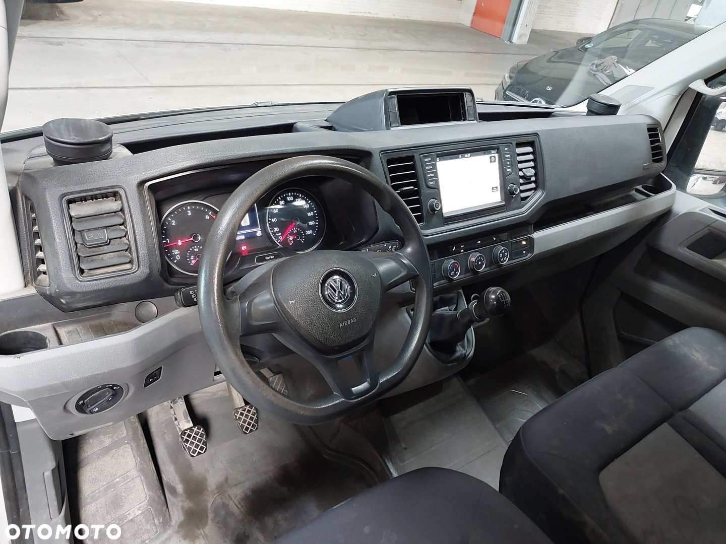 Volkswagen Crafter - 21