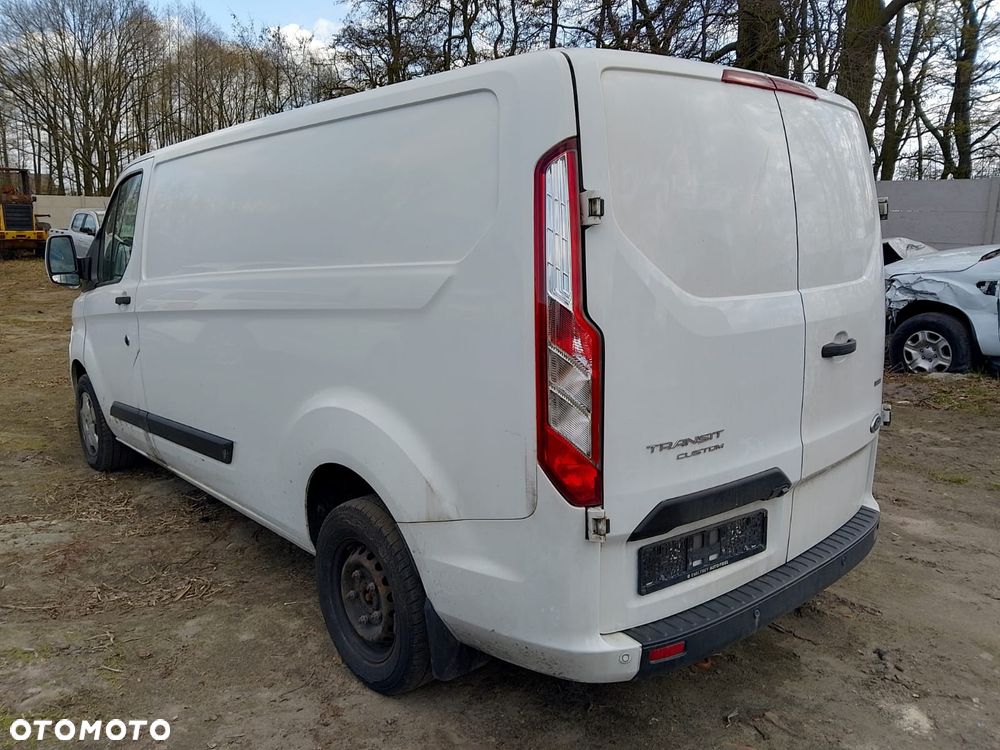 Ford TRANSIT CUSTOM L2H1 - 1