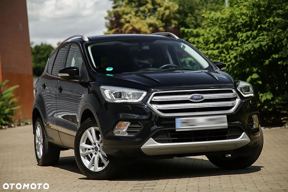 Ford Kuga 1.5 EcoBoost 2x4 Trend - 1