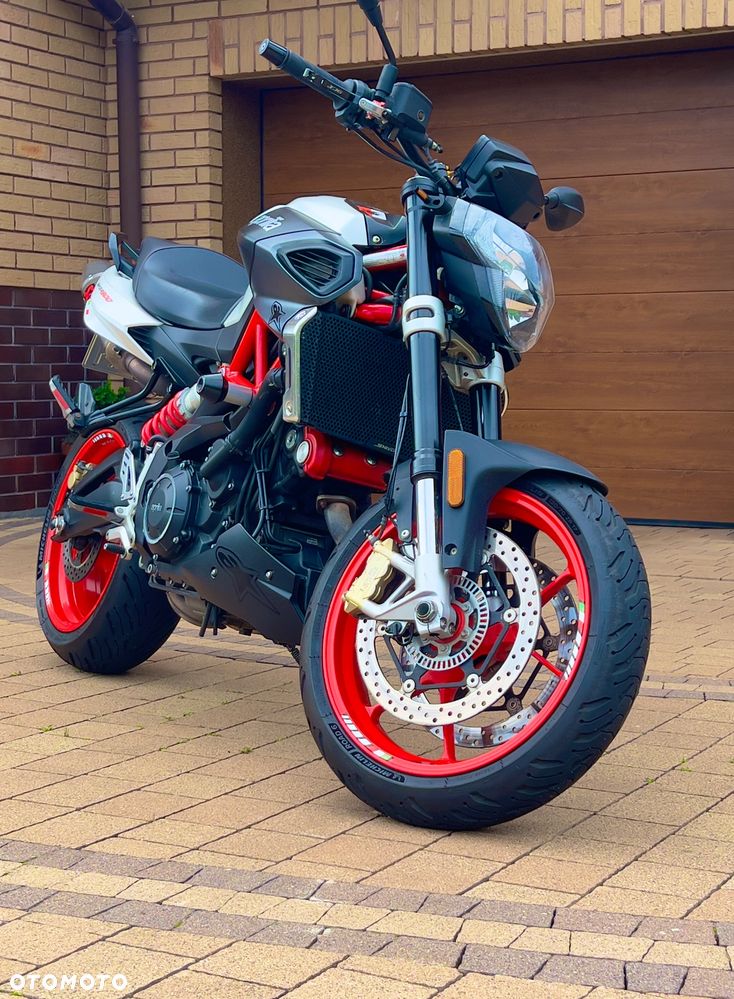 Aprilia Shiver - 1