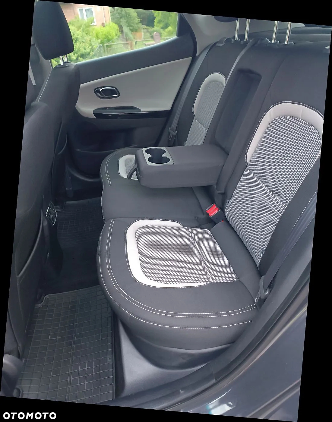 Kia Ceed Cee'd 1.6 GDI XL DCT - 27