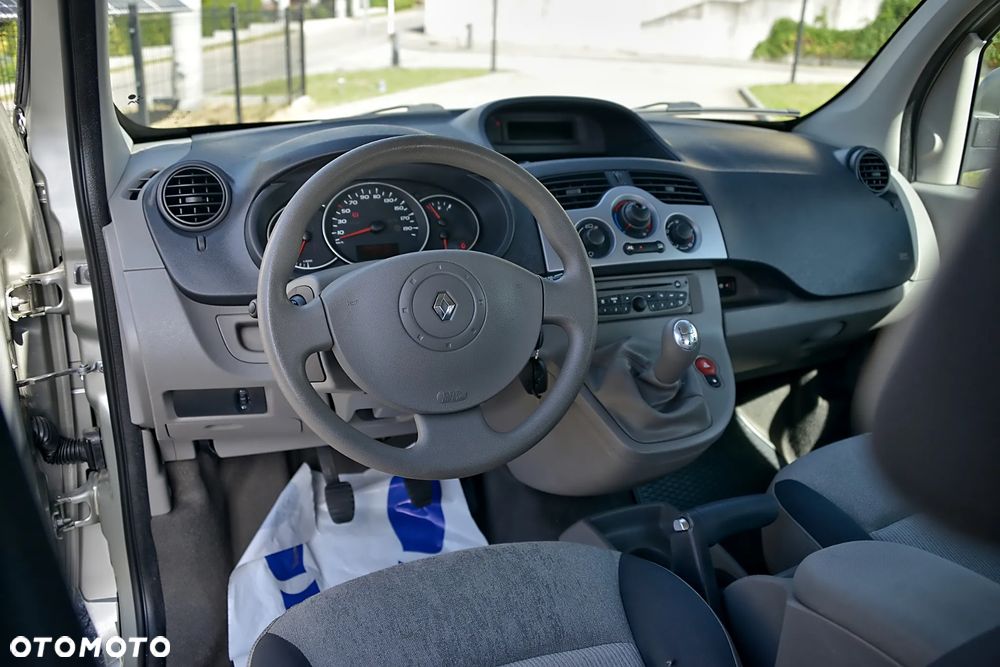 Renault Kangoo 1.6 16V 105 Privilege - 30