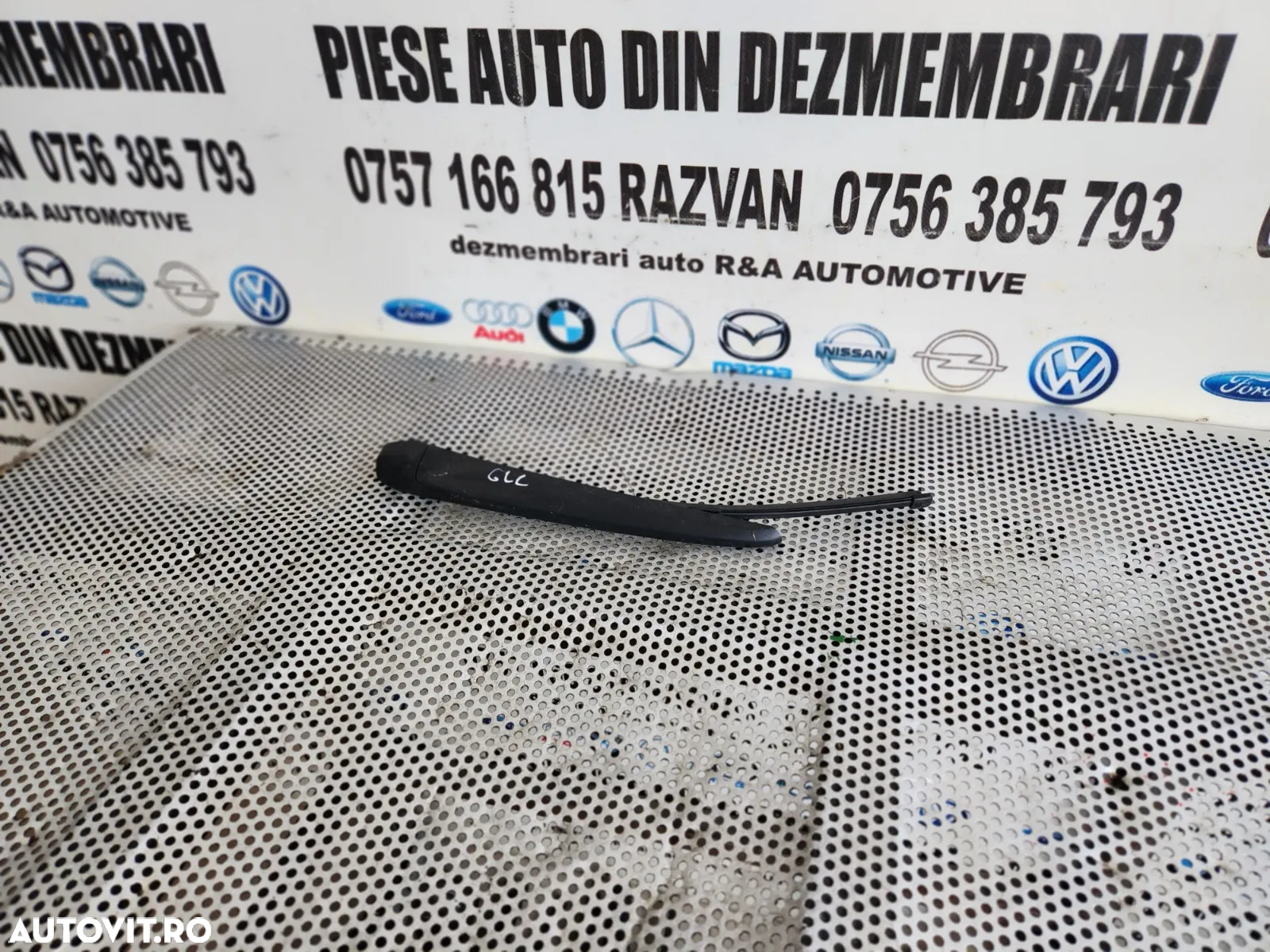 Brat Stergator Spate Hayon Haion Mercedes GLC W253 X253 Dezmembrez Mercedes GLC Motor 2.0 Cdi Euro - 3