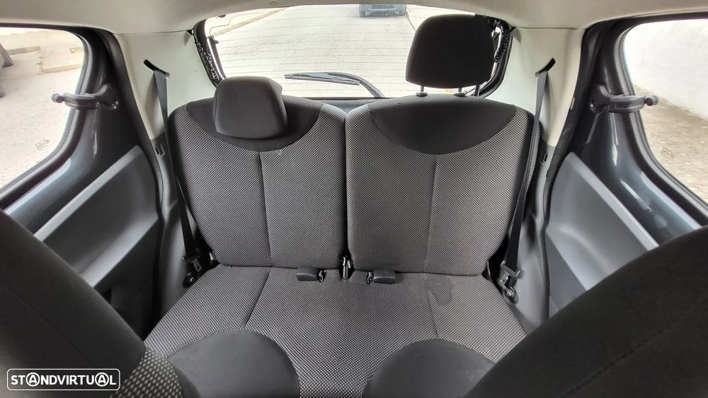Toyota Aygo Cool - 12