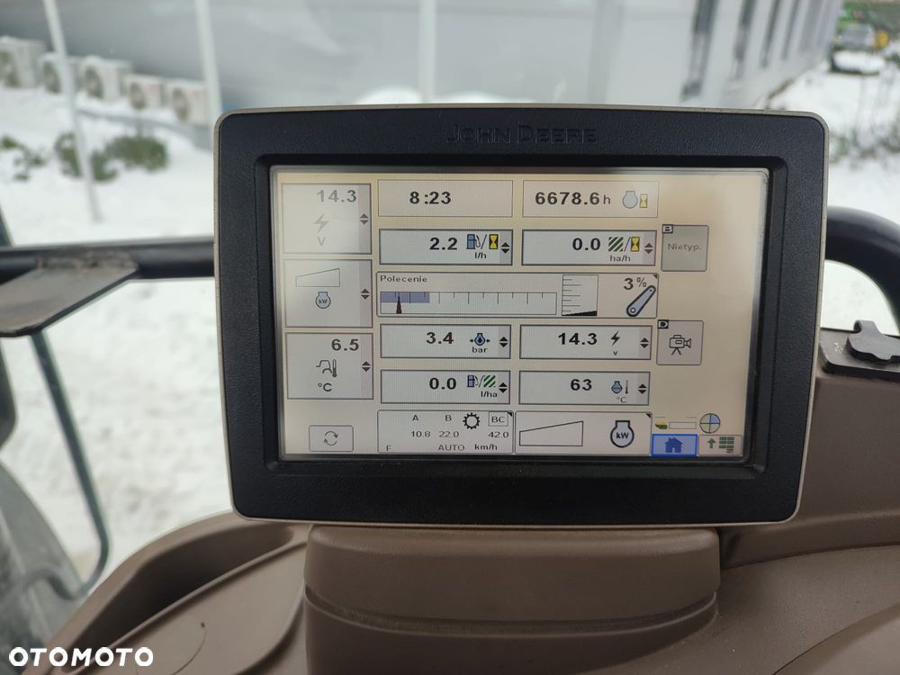 John Deere 6210R - 10