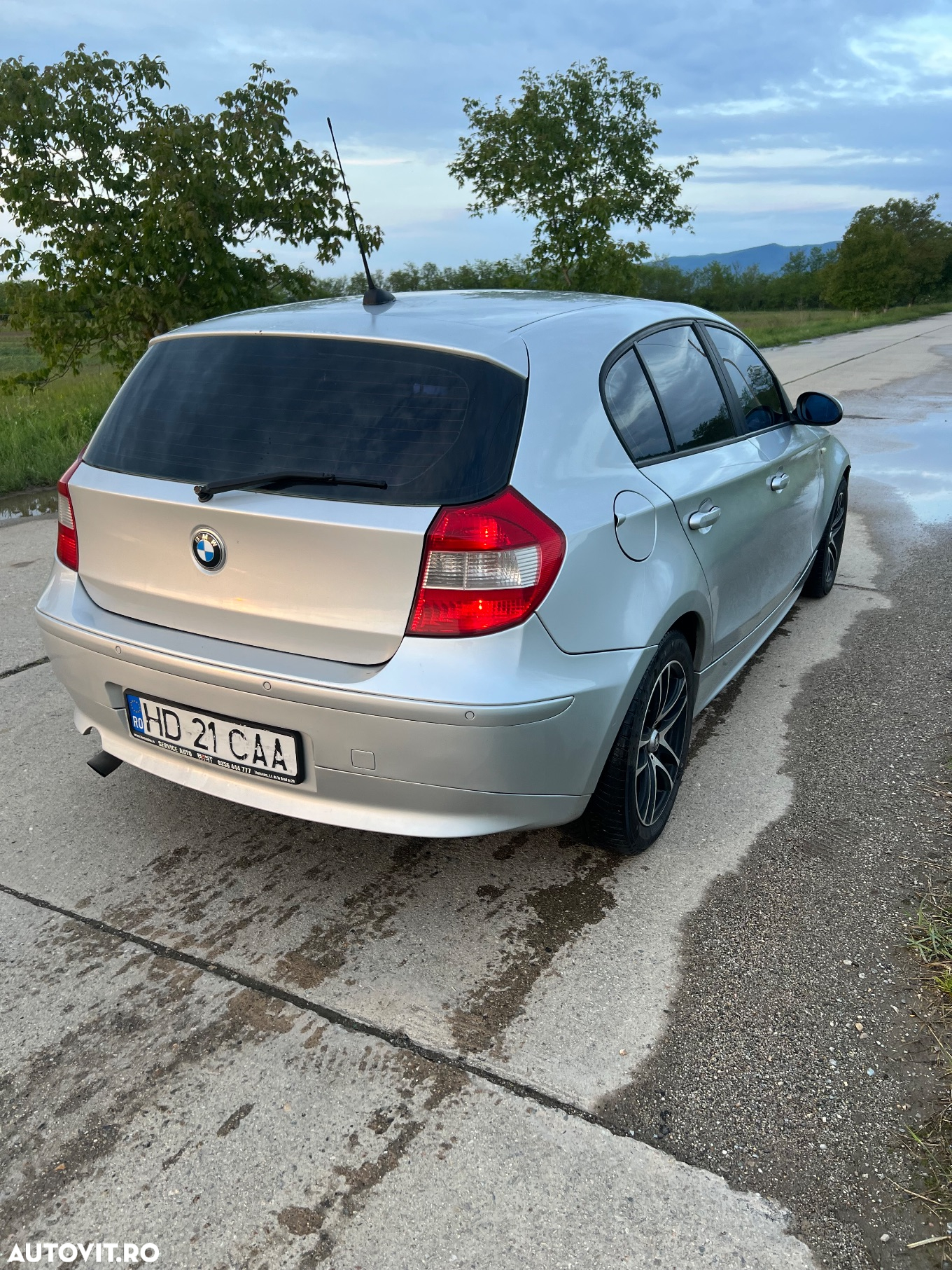 BMW Seria 1 120d - 3