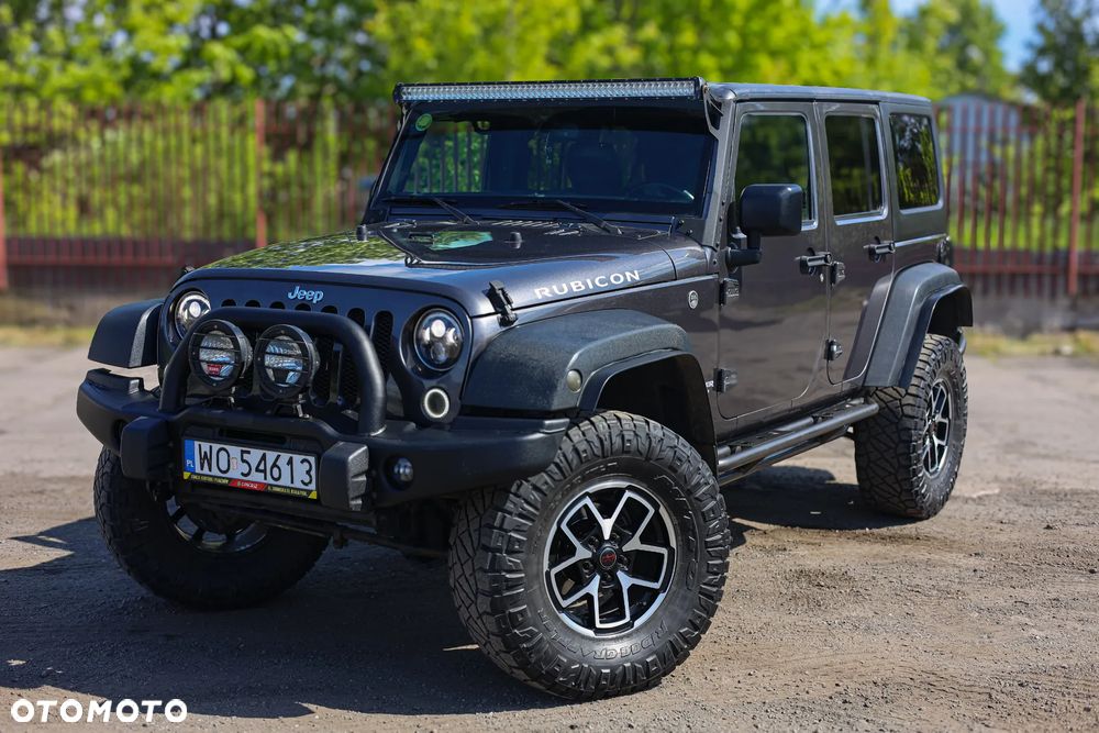 Jeep Wrangler - 2