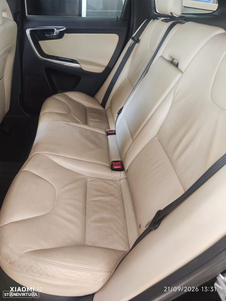 Volvo XC 60 - 10