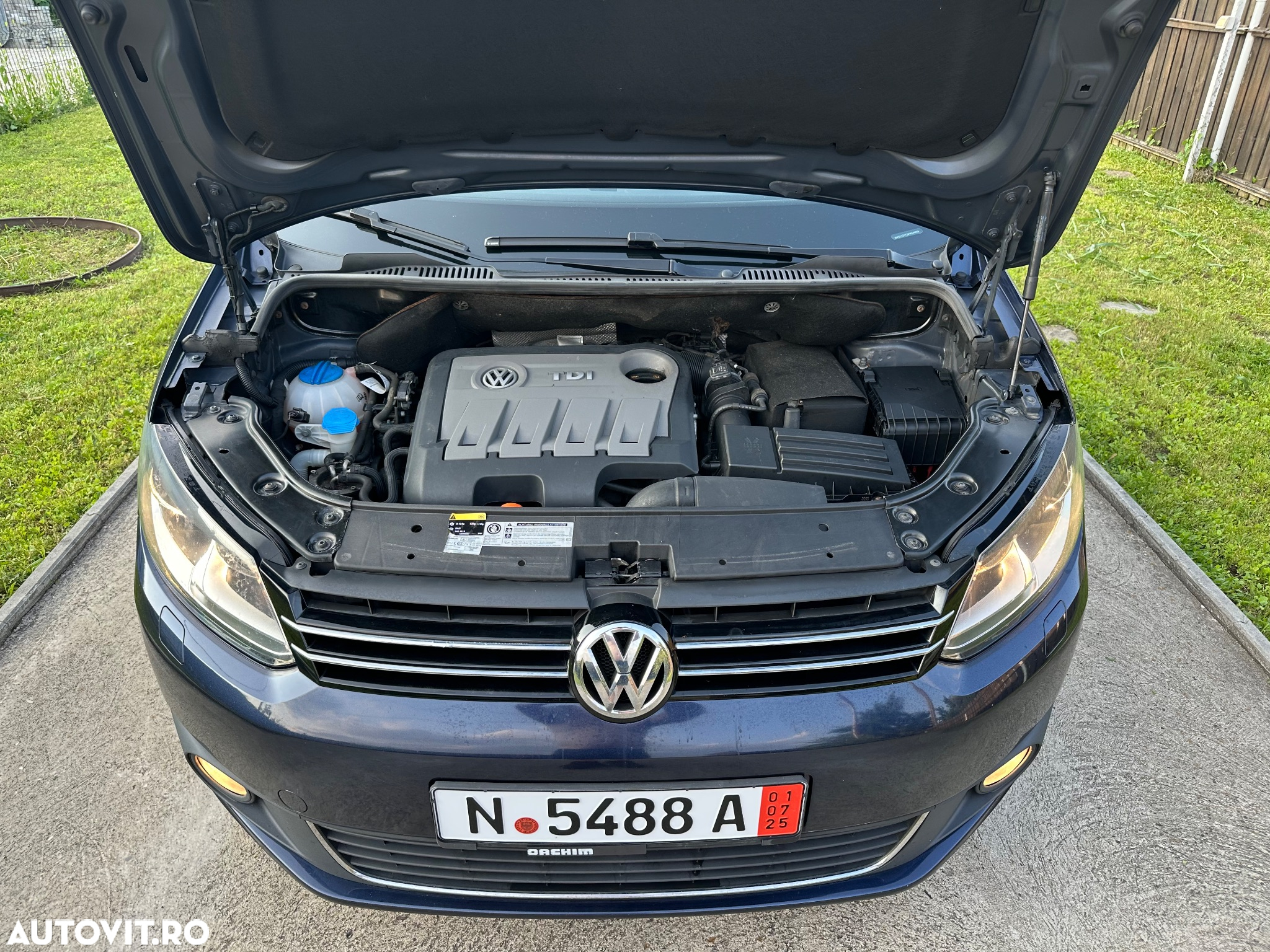 Volkswagen Touran 1.6 TDI DPF BlueMotion Technology MATCH - 7