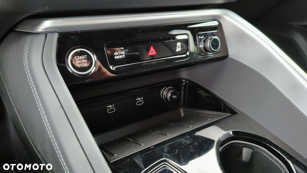 Audi Q5 Sportback - 37