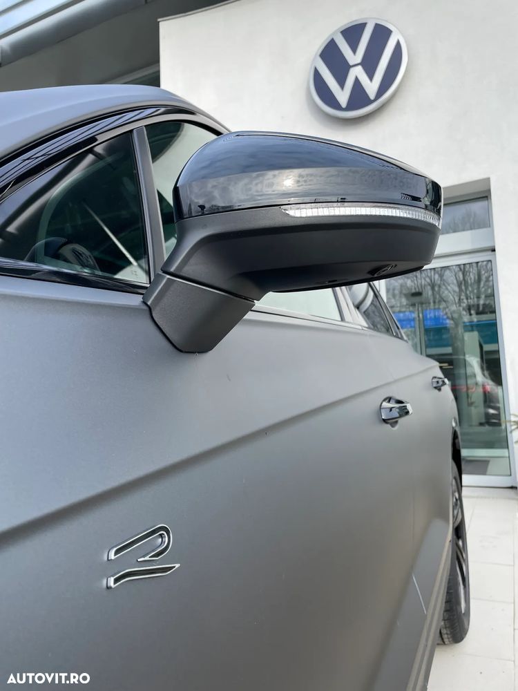 Volkswagen Touareg - 12