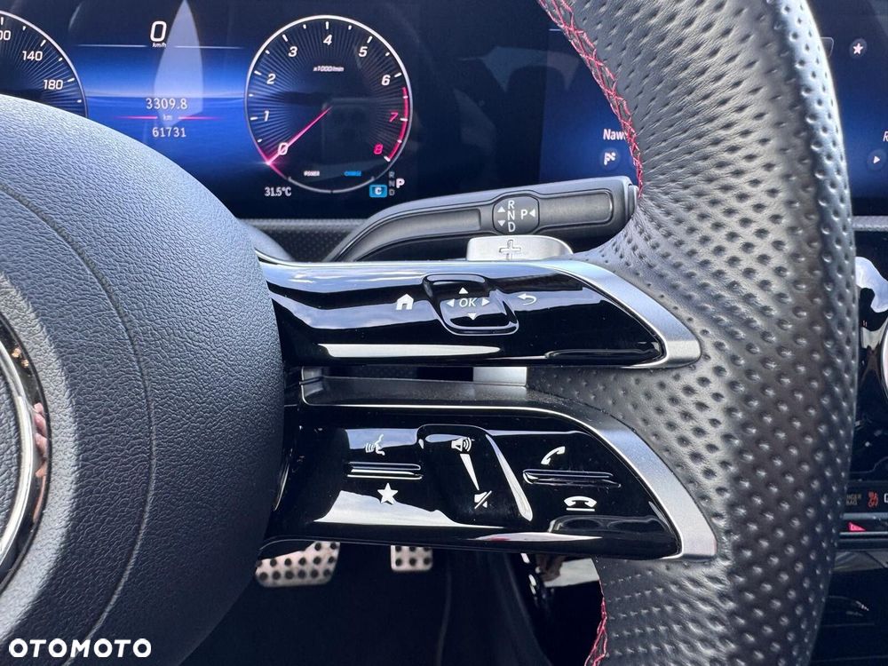 Mercedes-Benz CLA - 26