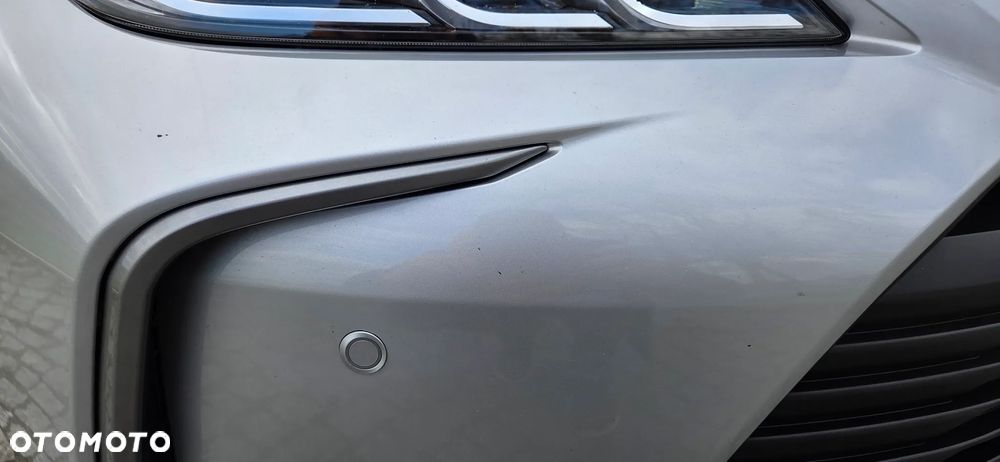 Toyota Corolla 1.8 Hybrid Comfort - 25
