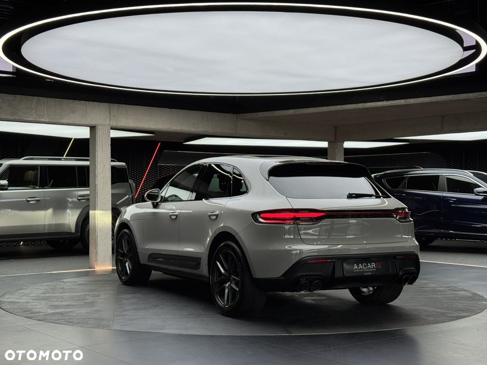 Porsche Macan T - 4