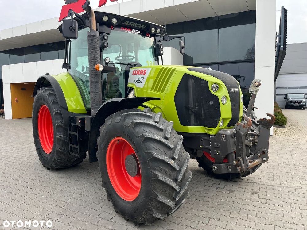 Claas Arion 640 - 2