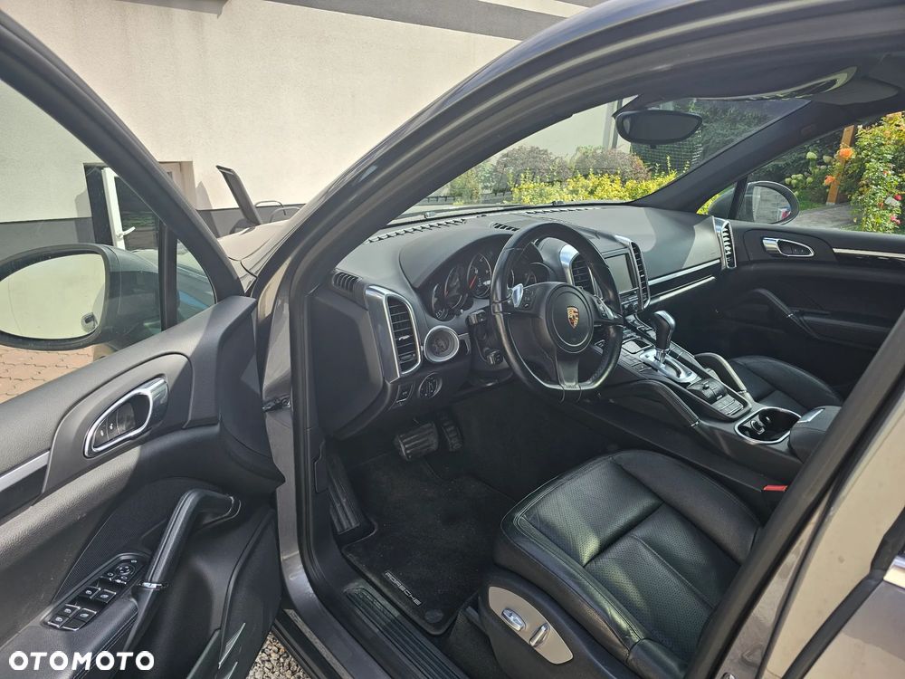 Porsche Cayenne Diesel Tiptronic S - 7