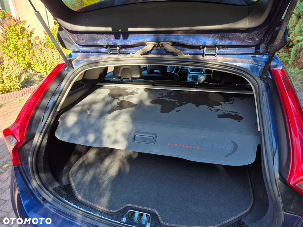 Volvo V60 D3 Drive-E Ocean Race - 7