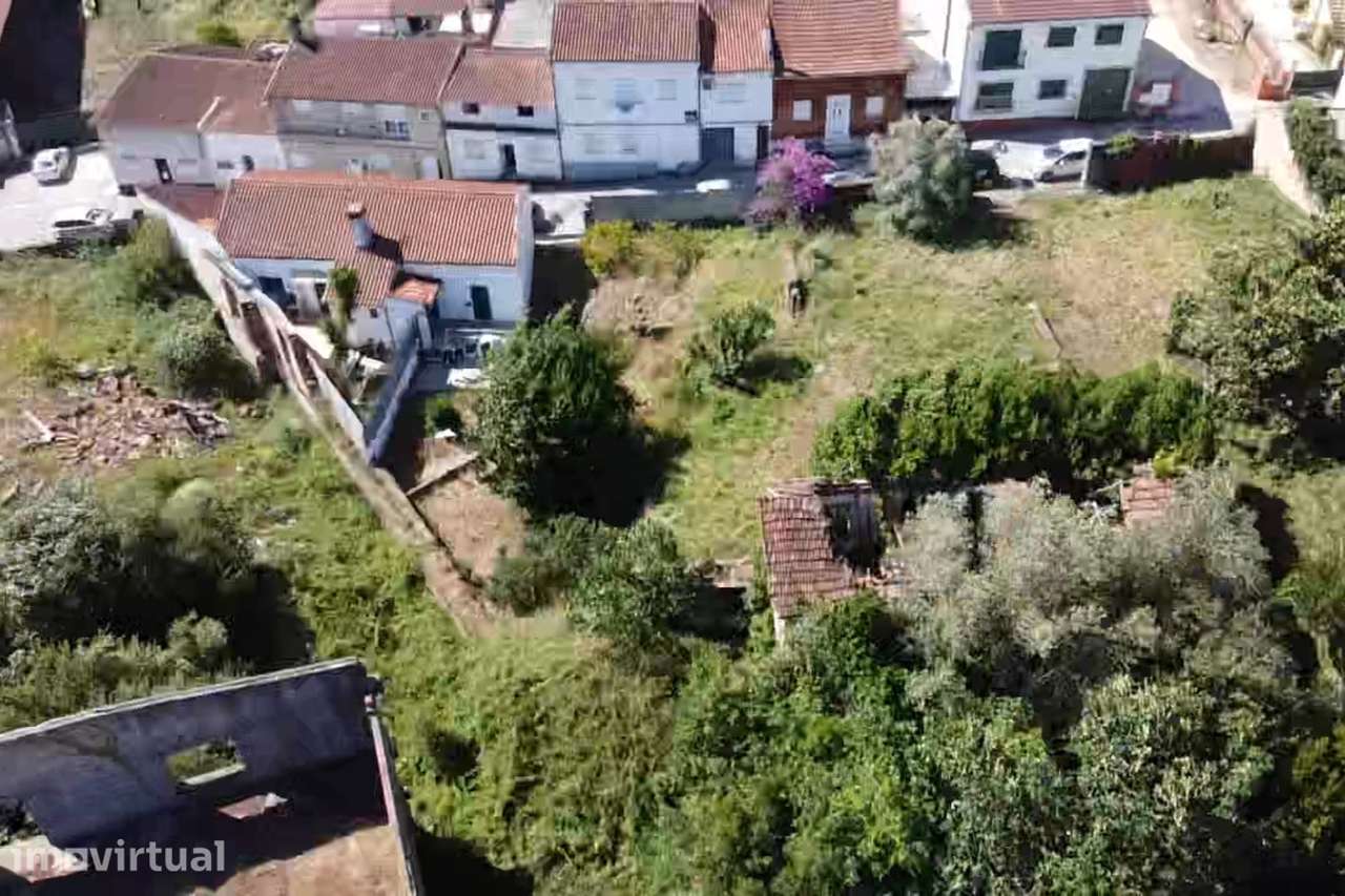 Terreno com viabilidade de construção - Grande imagem: 3/8