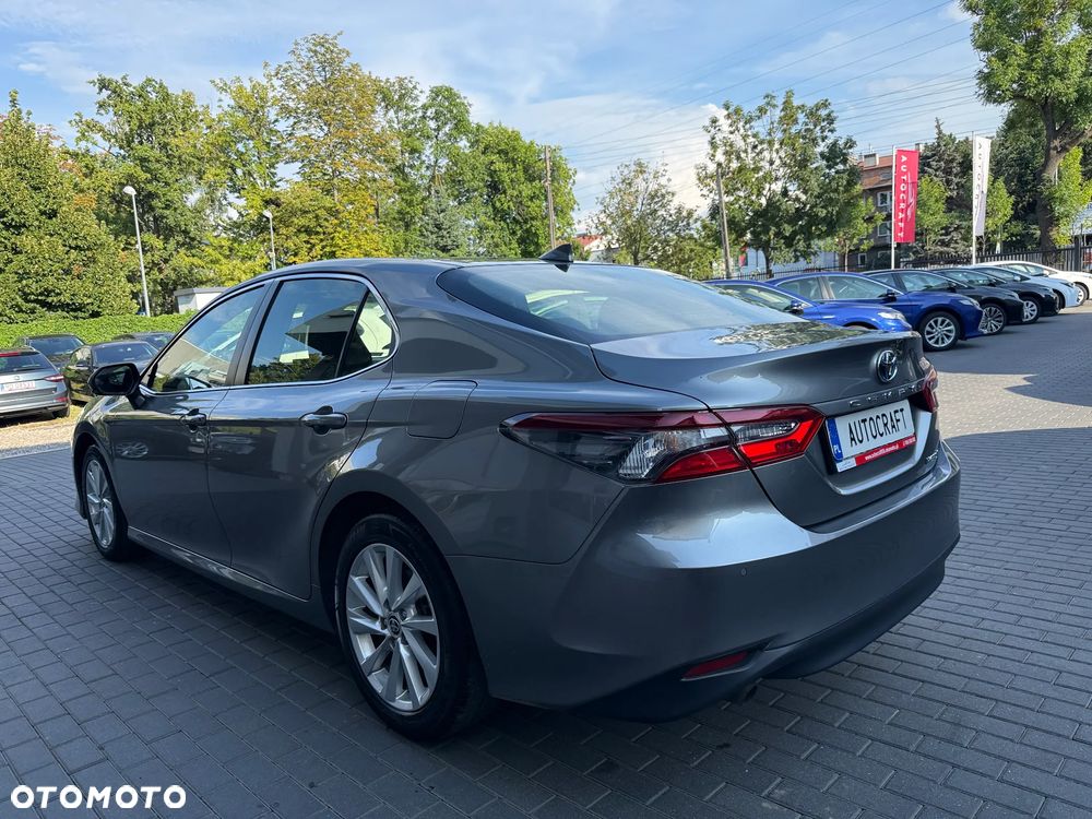 Toyota Camry 2.5 Hybrid Comfort CVT - 33
