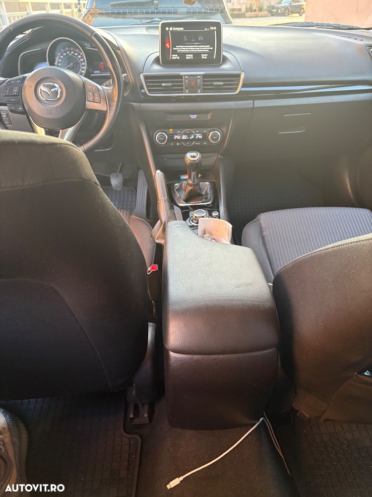 Mazda 3 - 3