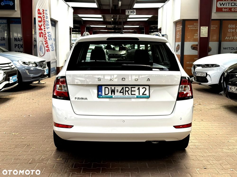 Skoda Fabia 1.0 TSI Ambition - 6