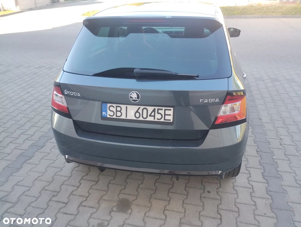 Skoda Fabia 1.2 TSI DSG Monte Carlo - 8