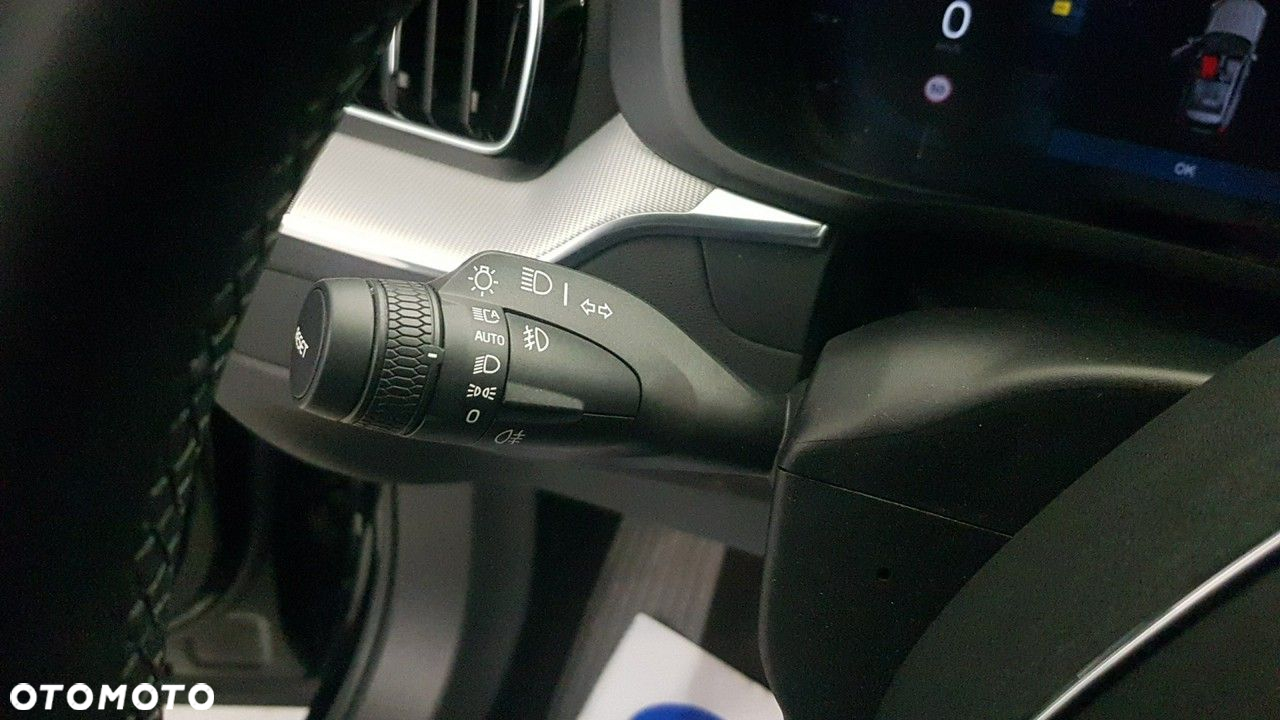 Volvo XC 60 - 25