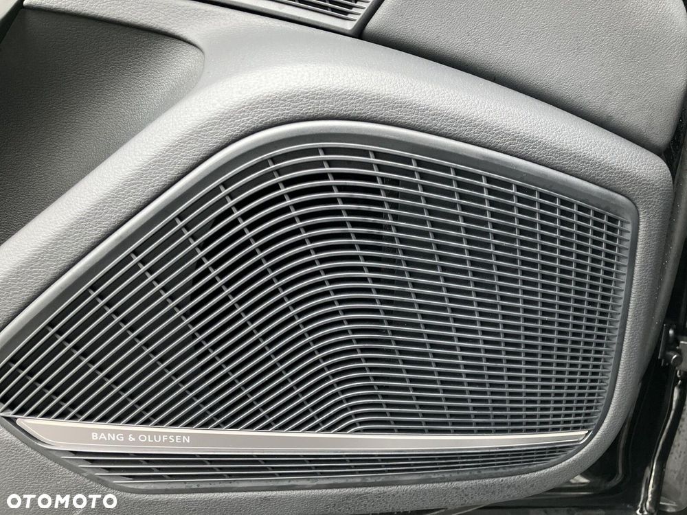 Audi A4 Allroad - 32
