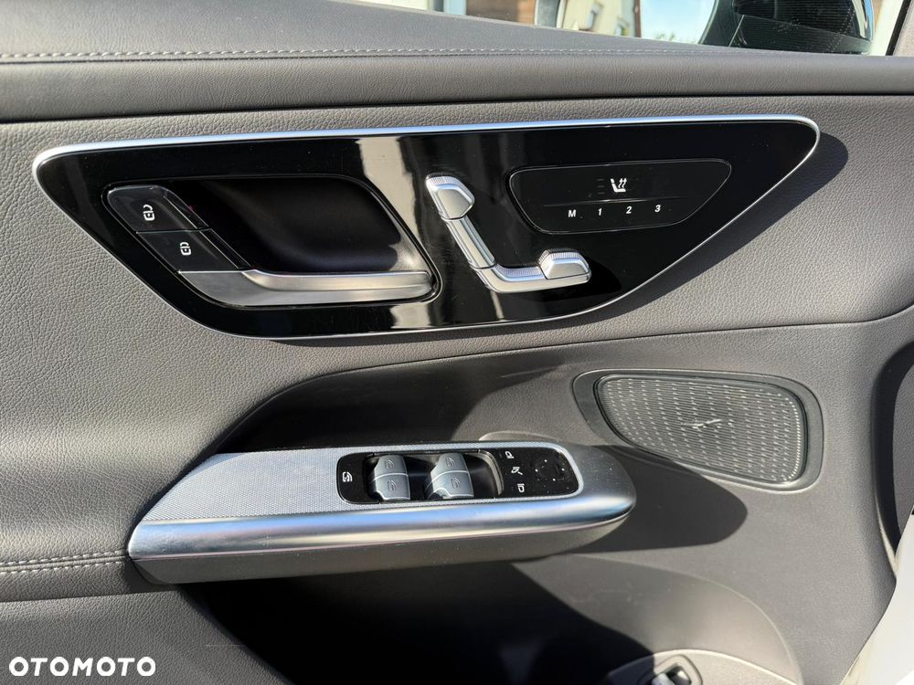 Mercedes-Benz GLC 220 d 4Matic 9G-TRONIC Edition AMG Line - 16