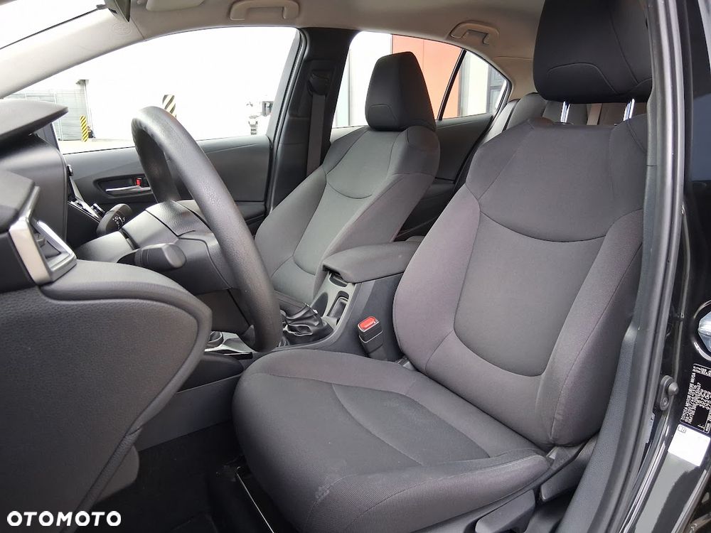 Toyota Corolla 1.6 Active - 18