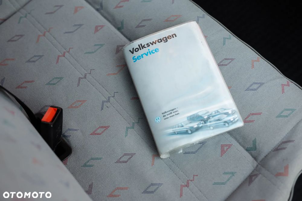 Volkswagen Transporter - 30