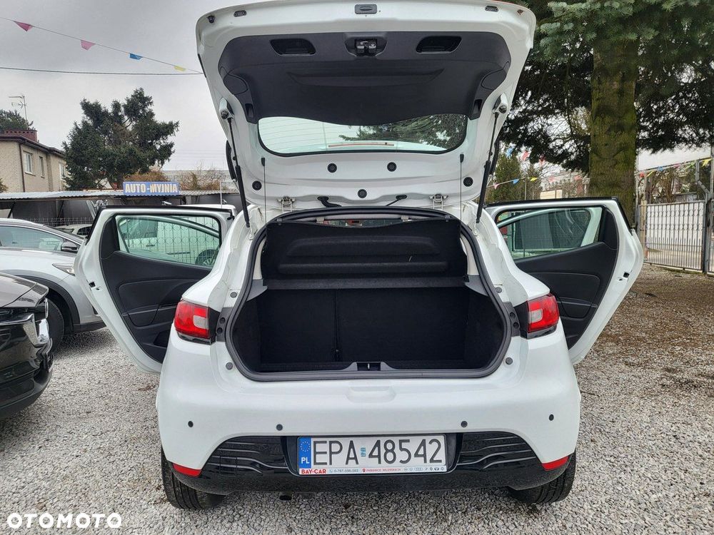 Renault Clio - 10