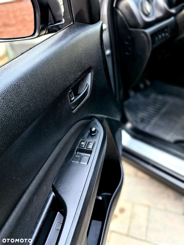 Suzuki Vitara - 23