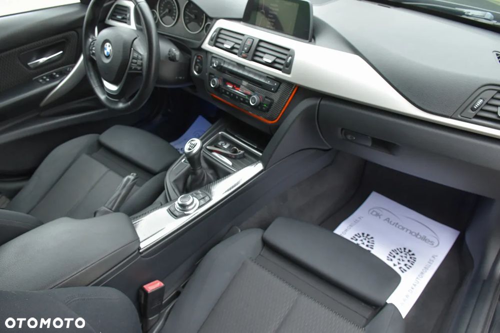 BMW Seria 3 318d Blue Performance Sport Line - 24