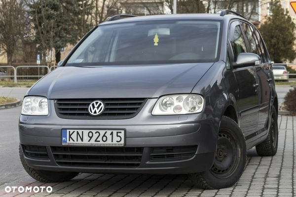 Volkswagen Touran 1.9 TDI DPF Blue Motion Conceptline